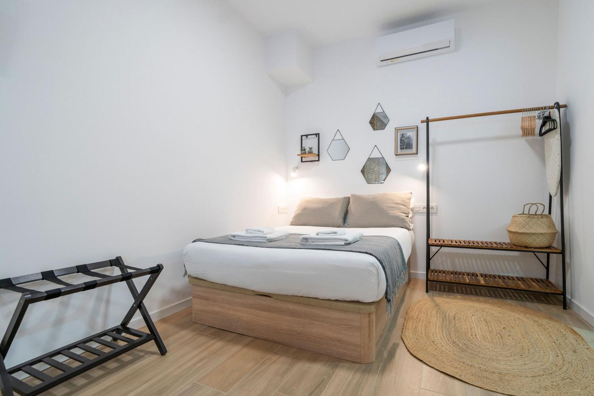 Vlc Host - Ausias March Apartment Валенсия Екстериор снимка