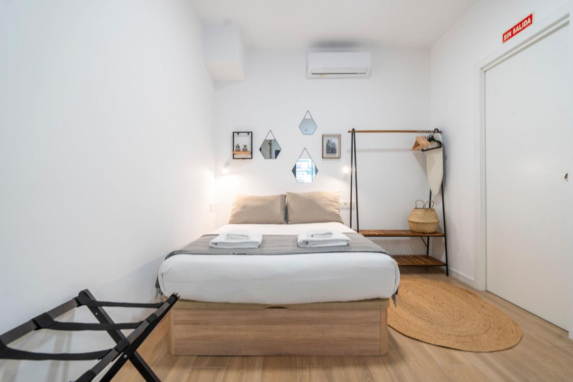 Vlc Host - Ausias March Apartment Валенсия Екстериор снимка