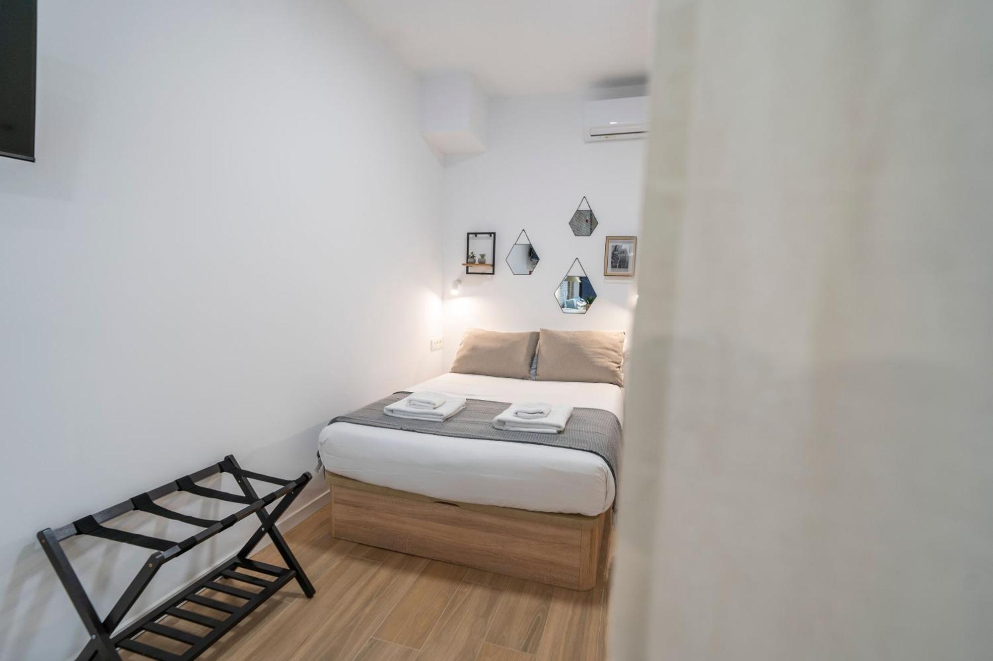 Vlc Host - Ausias March Apartment Валенсия Екстериор снимка