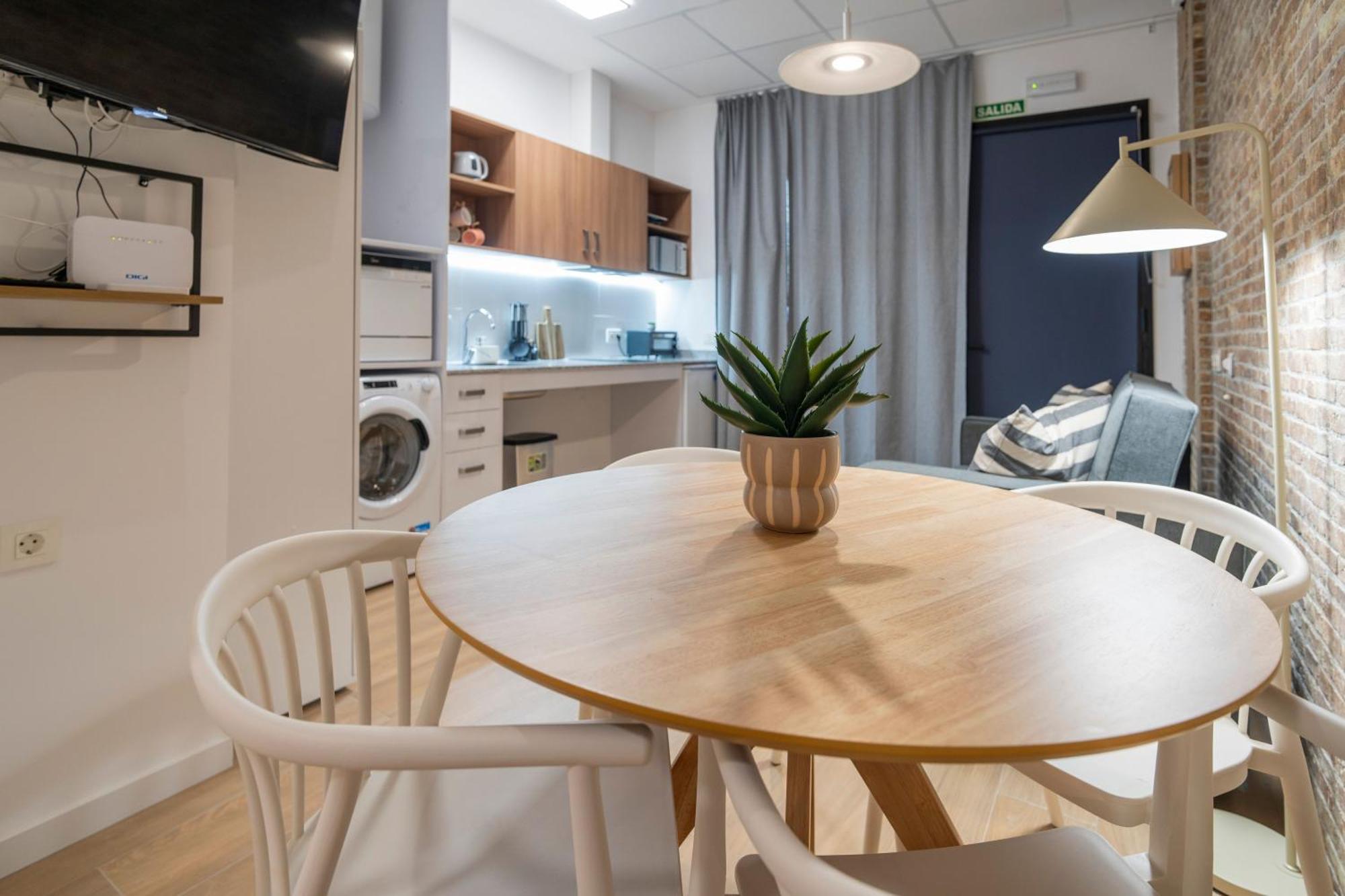 Vlc Host - Ausias March Apartment Валенсия Екстериор снимка